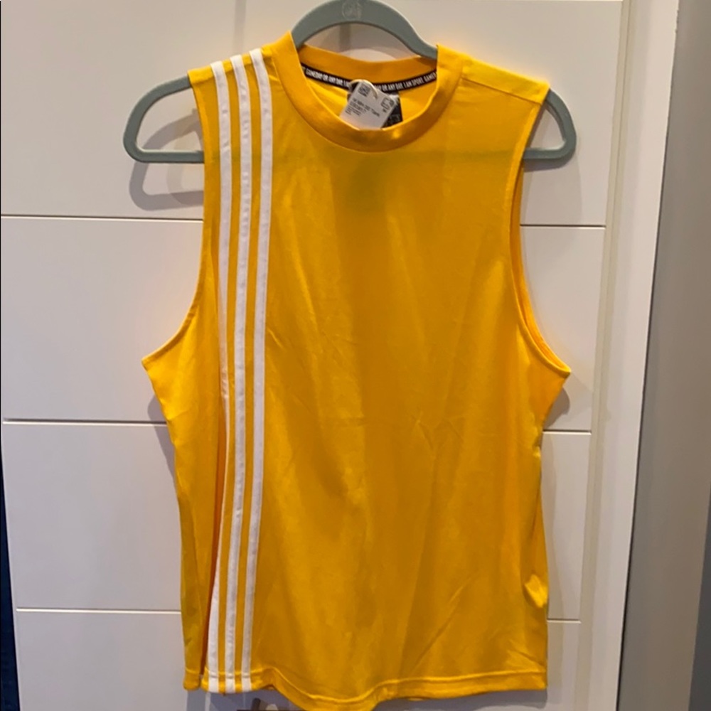 Adidas tank size Large nwt